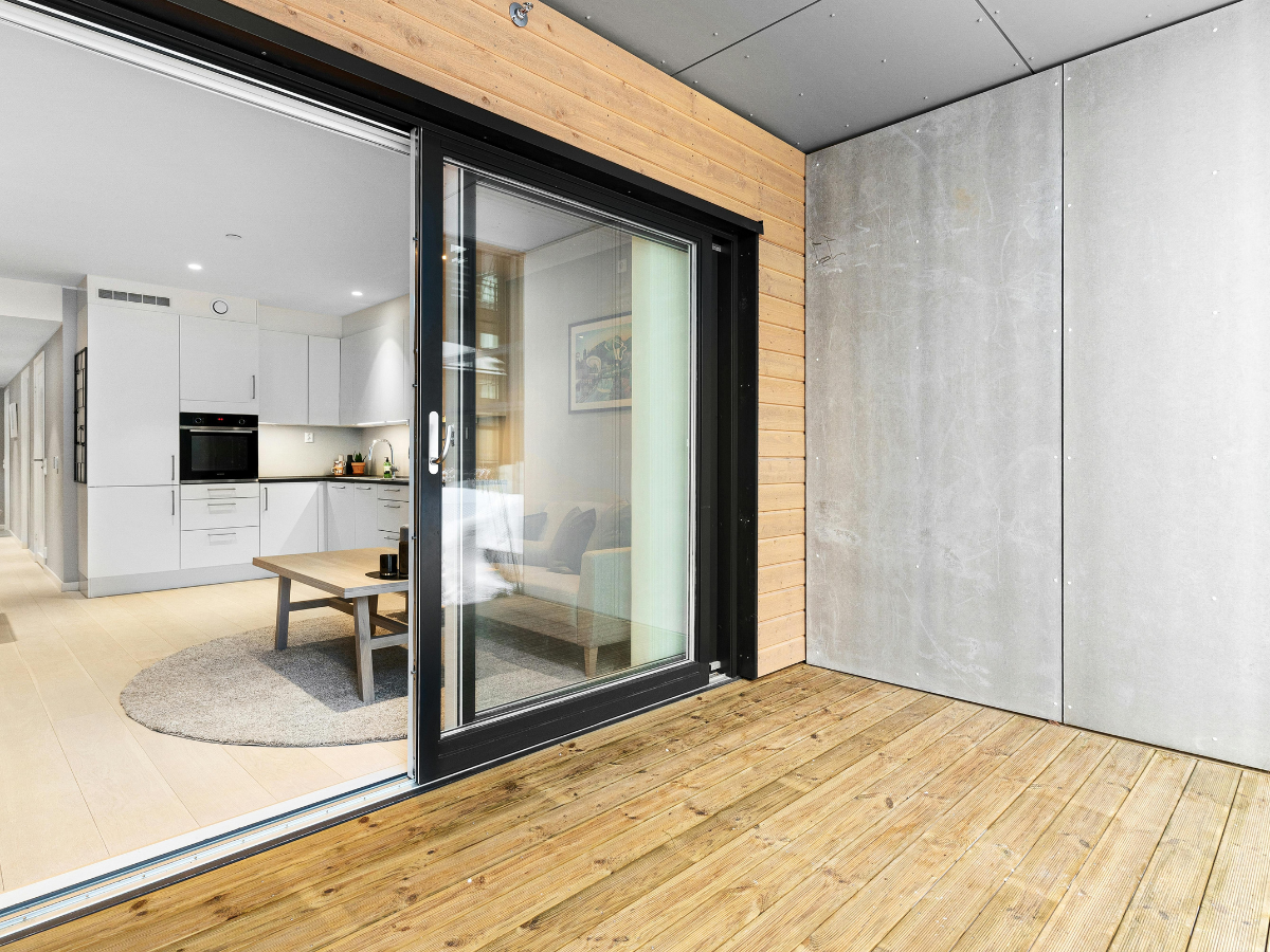 Sliding vs. Single-Hung Windows